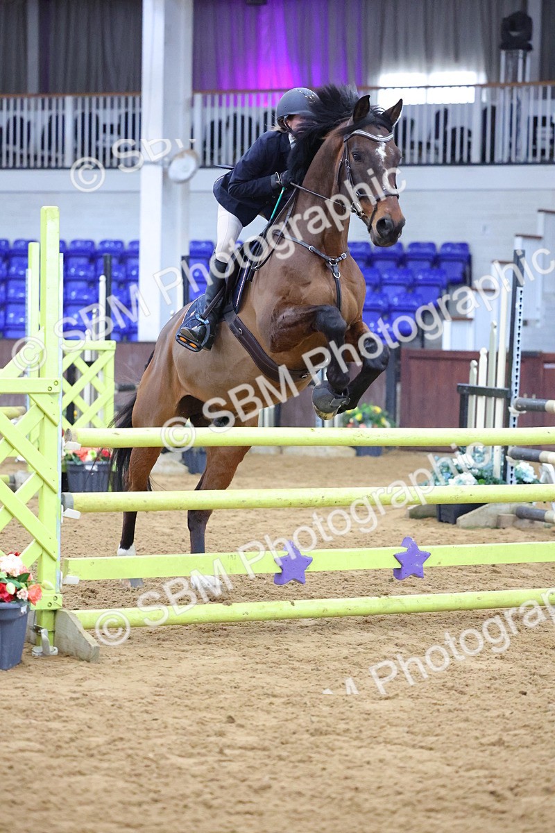 SBM_010033 - Class 21 - Nupafeed Supplements Senior Discovery/ 1m Open - First Round (1.00m)