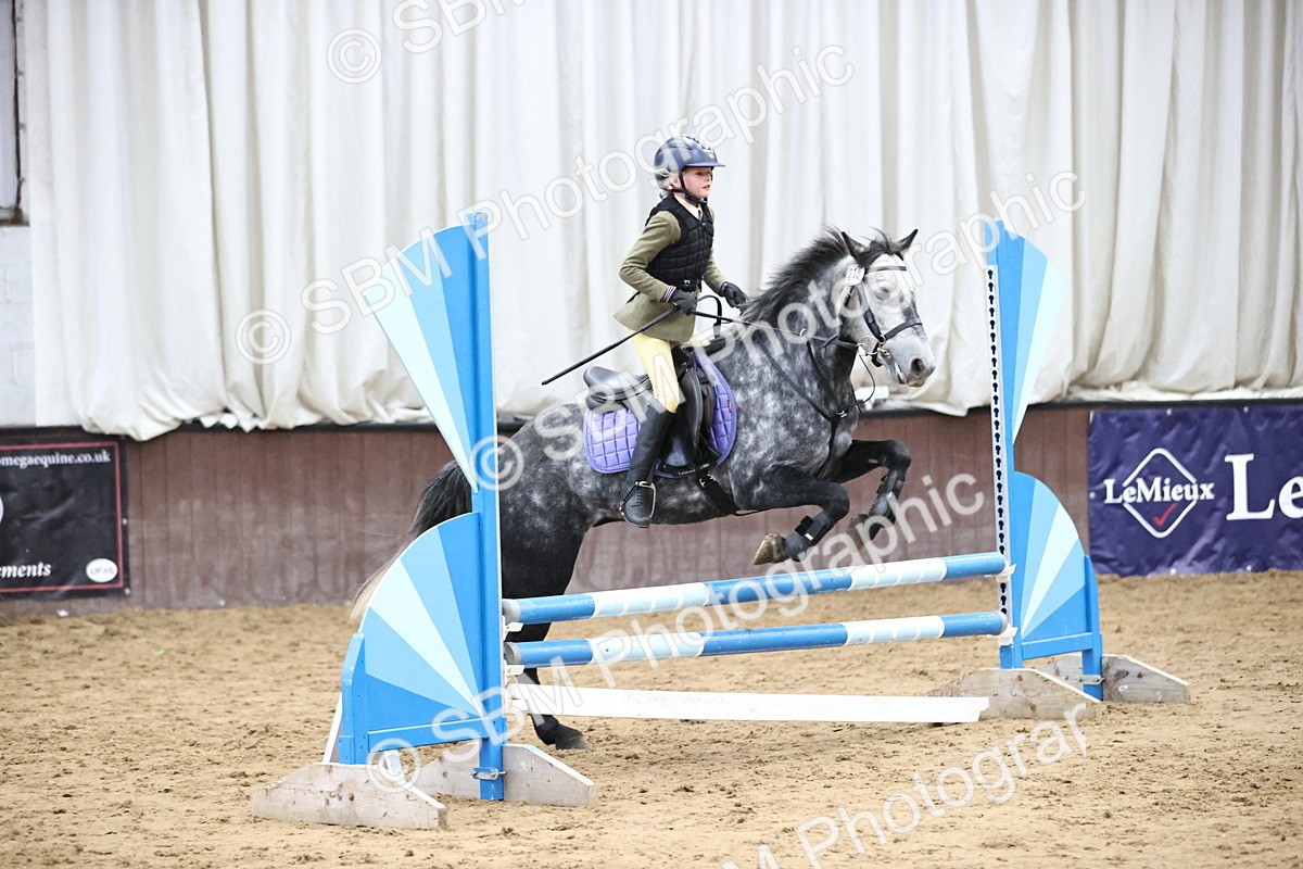 SBM_001522 - Class 5 - Henlow Veterinary Hospital 70cm