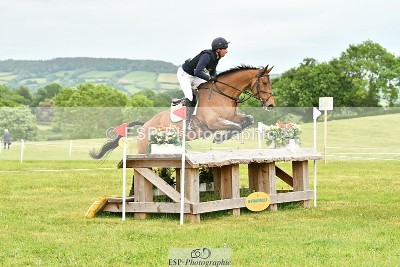 250524A-172241-14955 - C-284-Harry.Dzenis-KILBUNNY.MAXIMUS