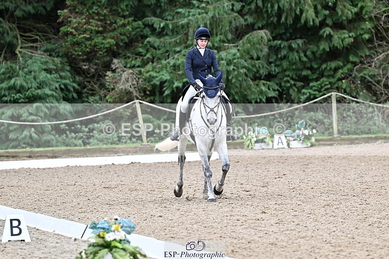 251022A-150557-00463 - B-109-Zoe.Davies