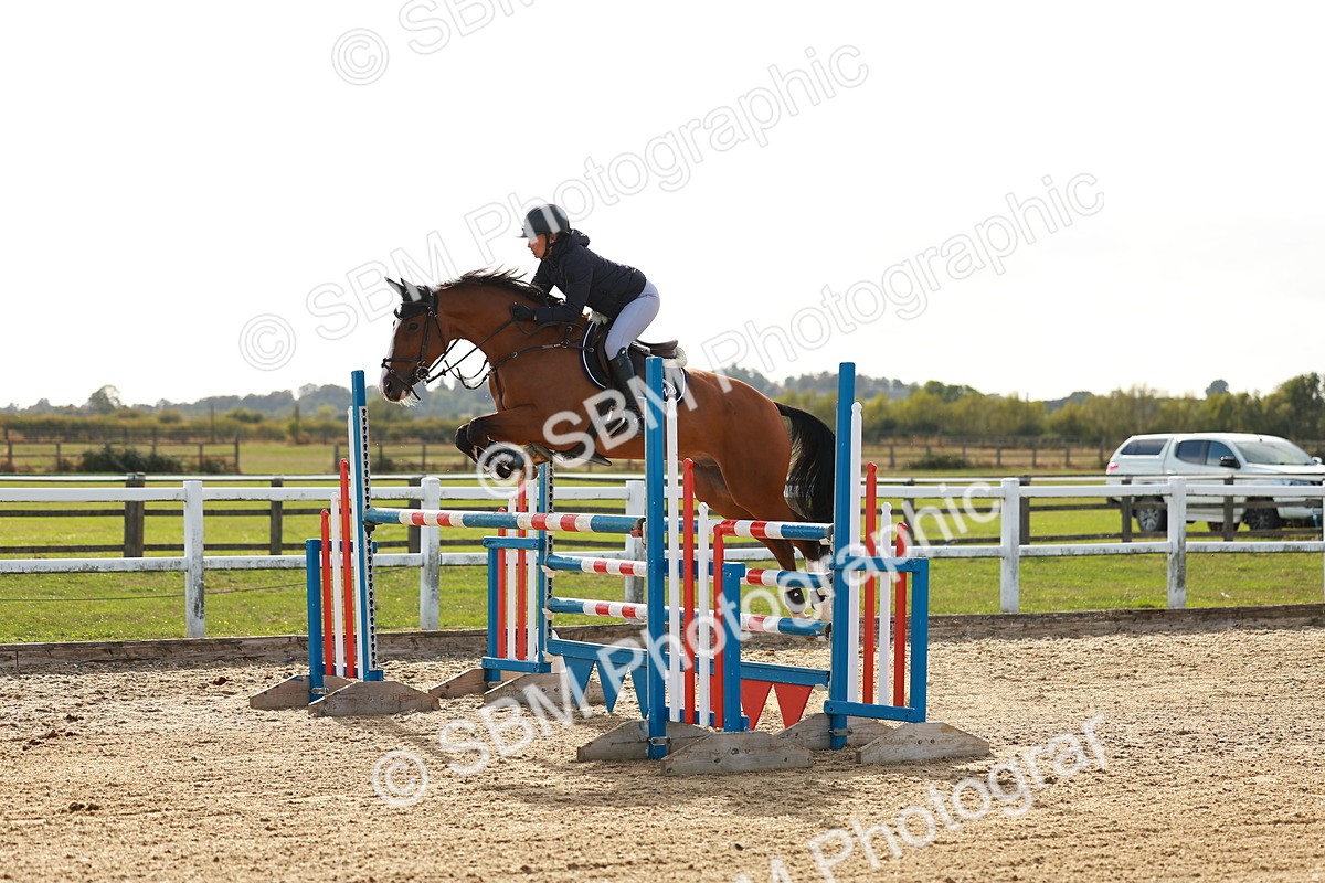 SBM_001903 - Class 5 - Senior Foxhunter - 1.20m