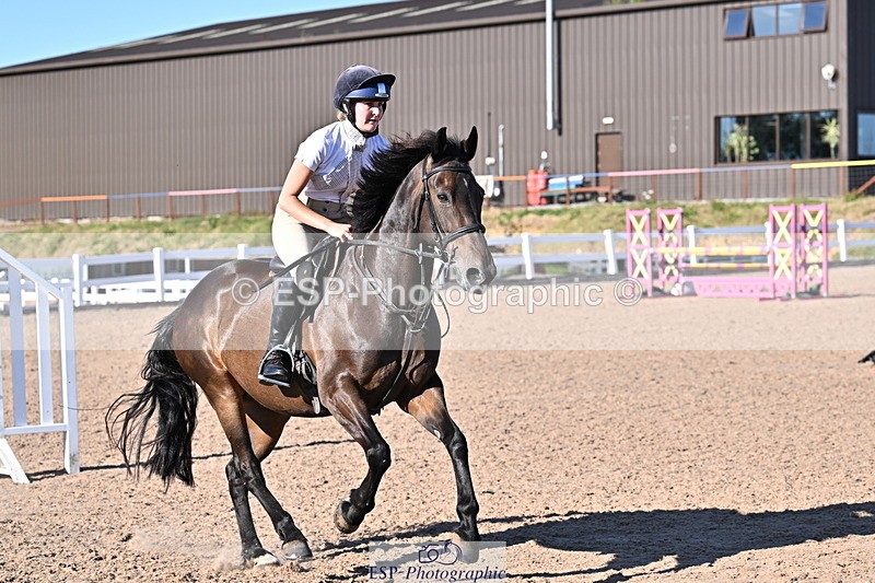 250708A-182804-00535 - 90cm Classes