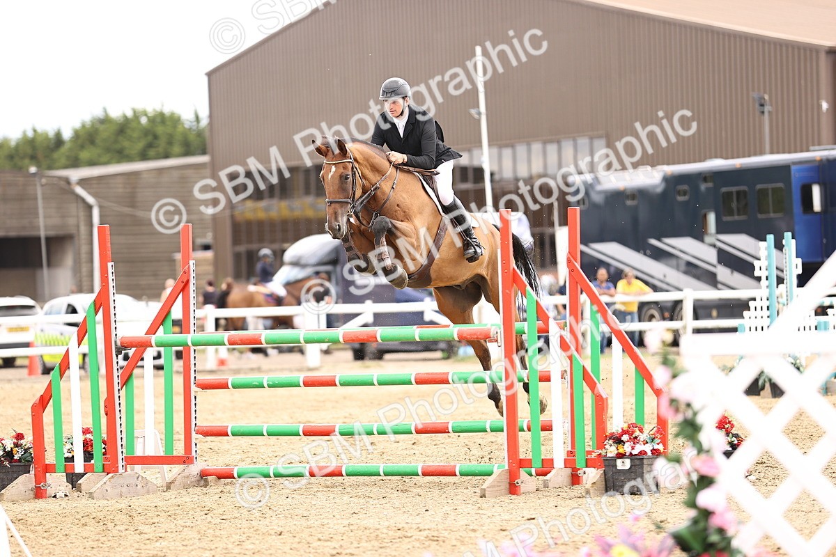 SBM_003684 - Class 22 - Senior Foxhunter 1.20m