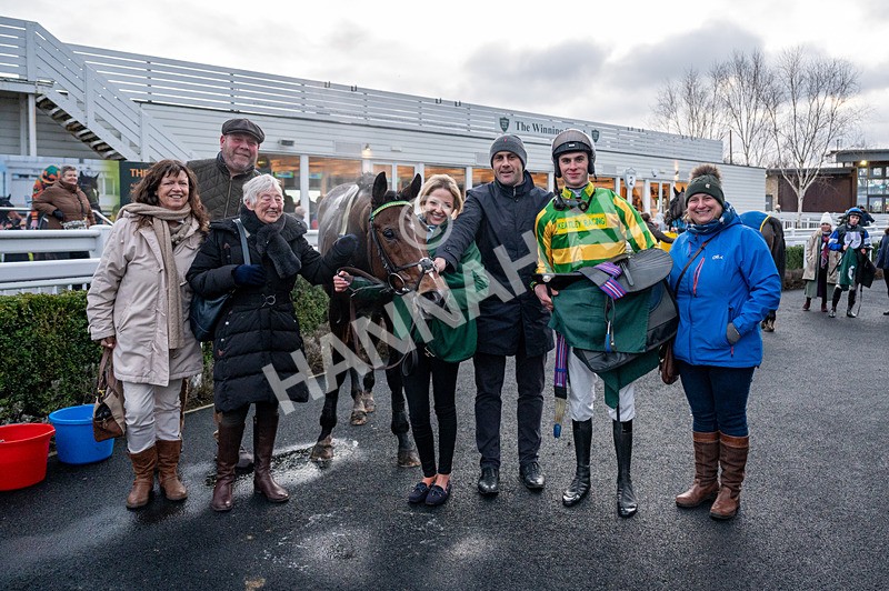 010125-Race 6-Maghlaak-2338 - Race 6