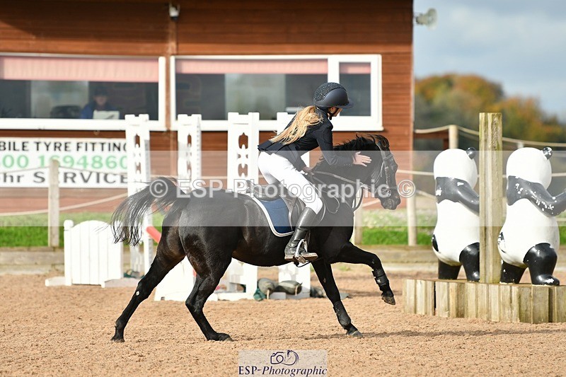 251026-100542-02041 - Cls 18+19+20 50cm Clear Round and 60cm Club and Schools