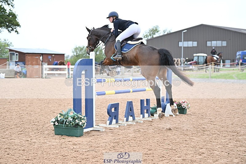 231013A-145209-02839 - Cls 9 Foxhunter & 1.20m Open
