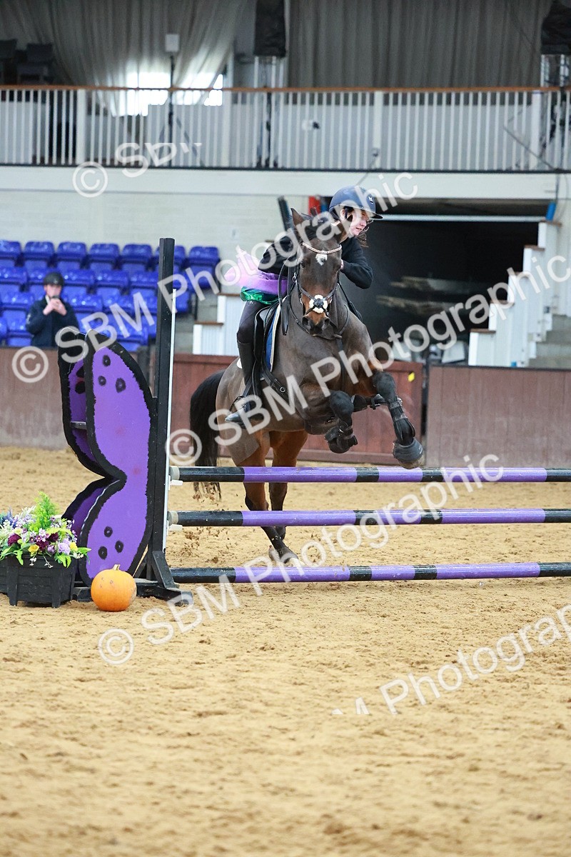 SBM_002781 - Class 4 - Pairs