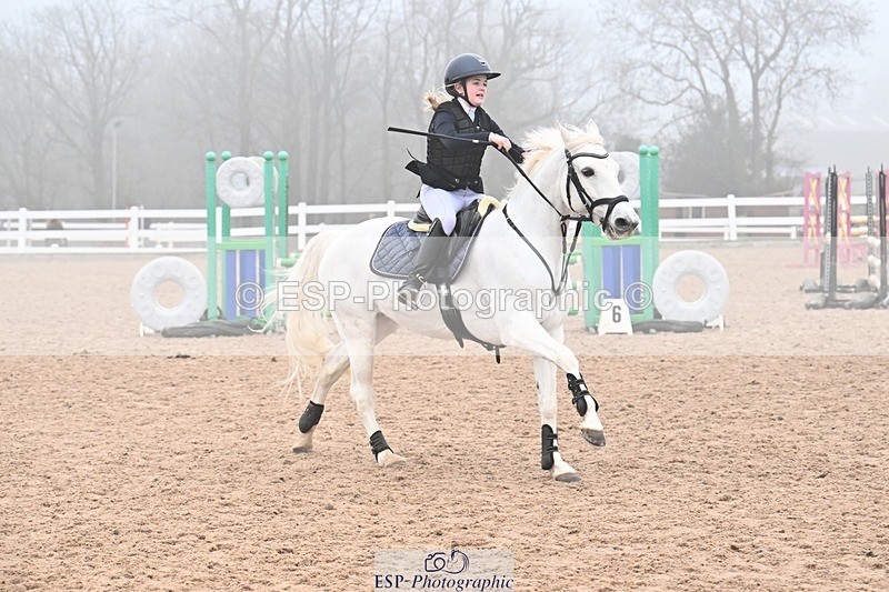 260308-142101-03191 - Cls 15 British Novice and 80cm