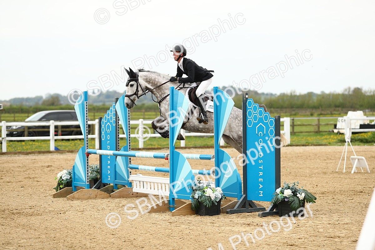 SBM_000897 - Class 3 - Senior Discovery 1m