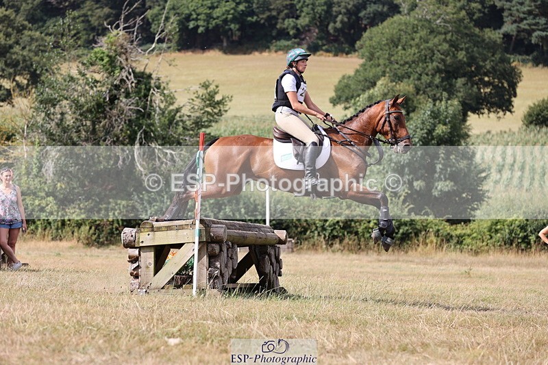 250802A-161813-07507 - E-211-Torie.Sleep-CLEVER