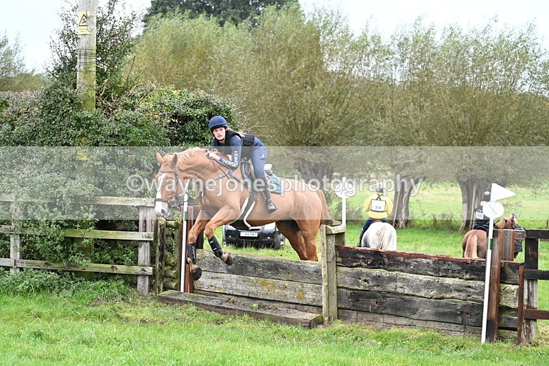 WJ7_2299 - Time at Photographer 13:27 to 14:14