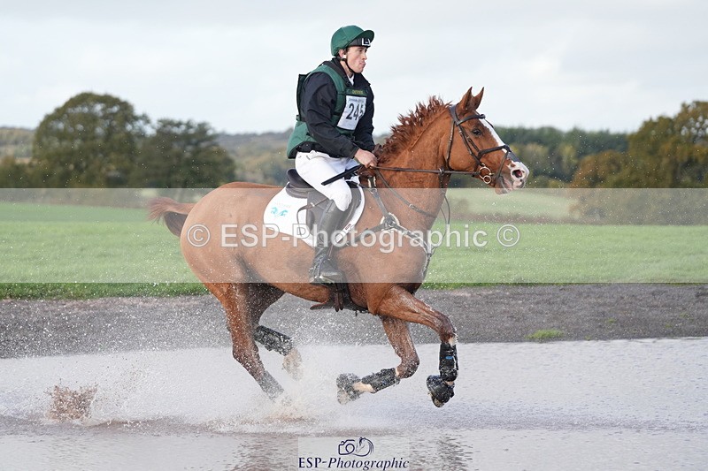 251024A-153906-14519 - C-245-Freddie.Carden