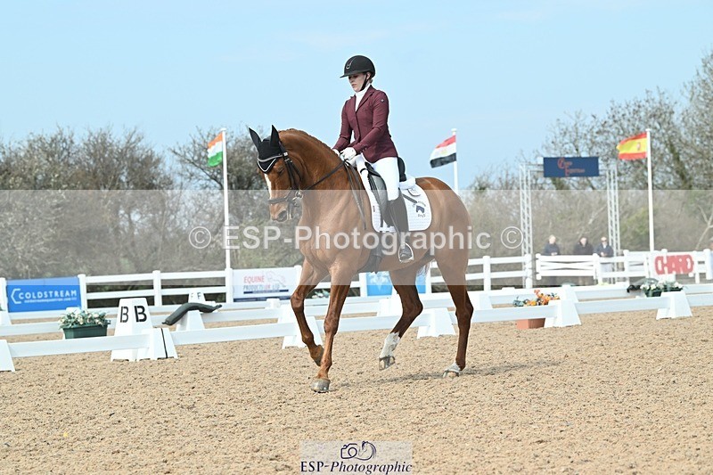 250403-120339-02210 - 065-Charlotte.Dicker-Catherston.Zahara