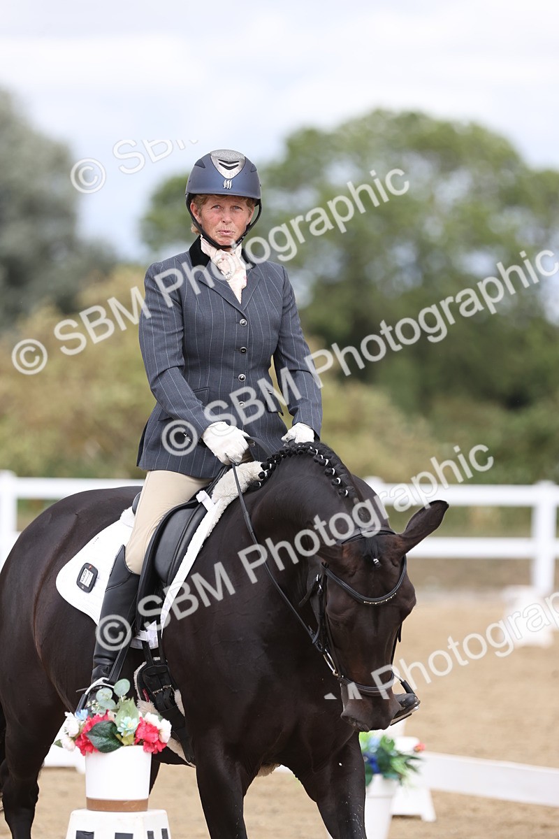 SBM_003869 - Class 9 - Novice 3 Champs