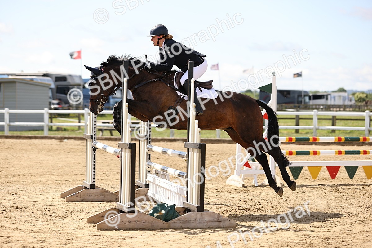 SBM_002132 - Class 9 - Senior British Novice - 90cm