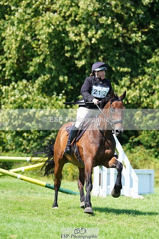 240811A-135906-04134 - 212-