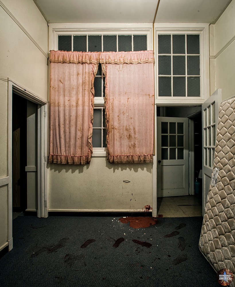 Central Junior High School (Chambersburg, PA) | Interior Curtains - Central Junior High School