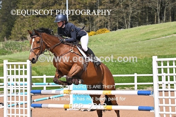 BPP_2312 - CLASS 6 - FRI - Senior Newcomers/1.10m Open