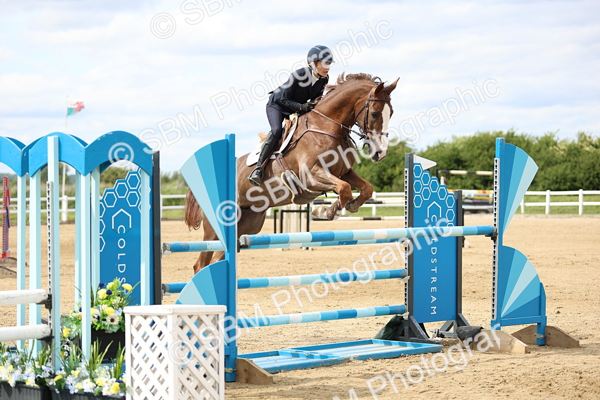 SBM_001447 - Class 5 - Senior Foxhunter - 1.20m