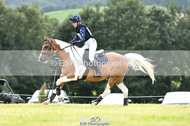 240825X-171355-37444 - 80cm XC 16.30 to 17.30