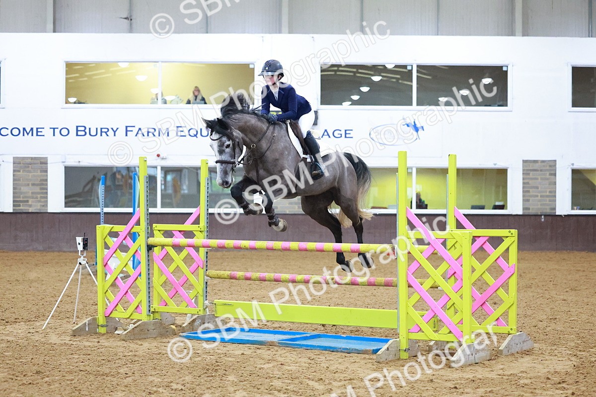 SBM_001202 - Class 4 - Senior Newcomers - 1.10m