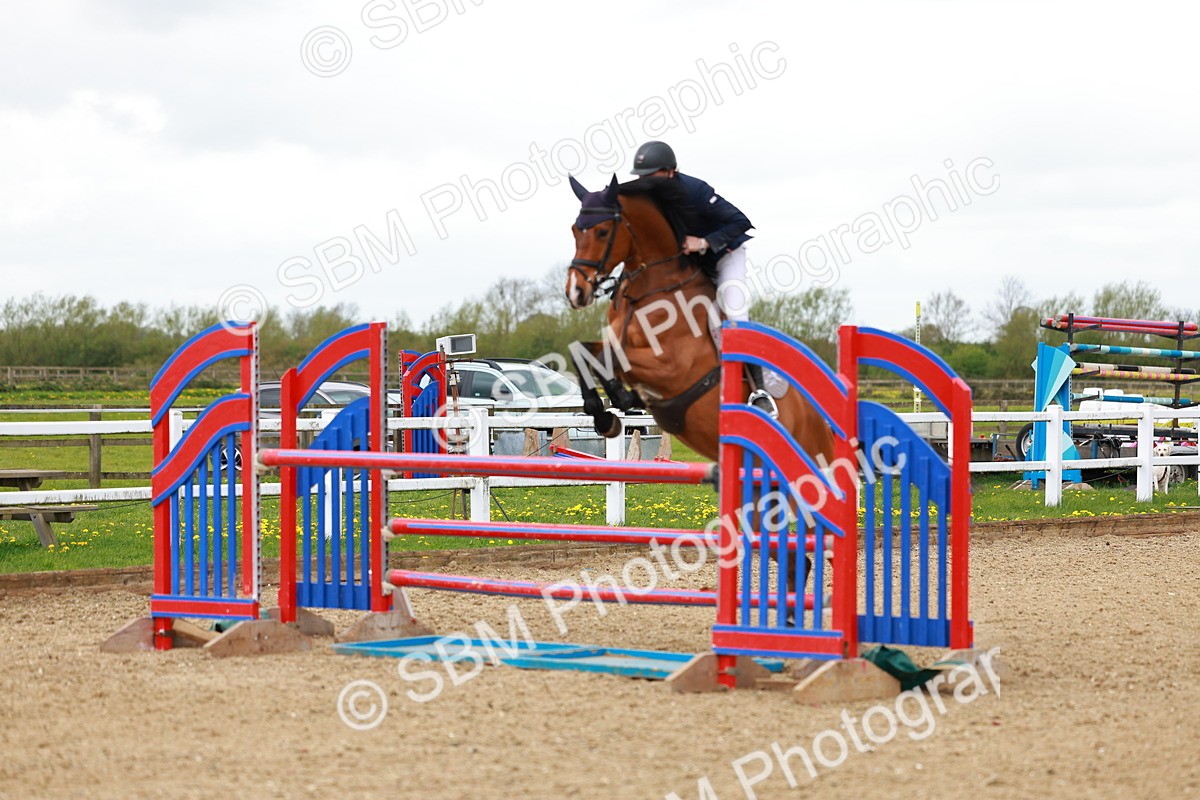 SBM_002365 - Class 10 - Senior Newcomers - 1.10m
