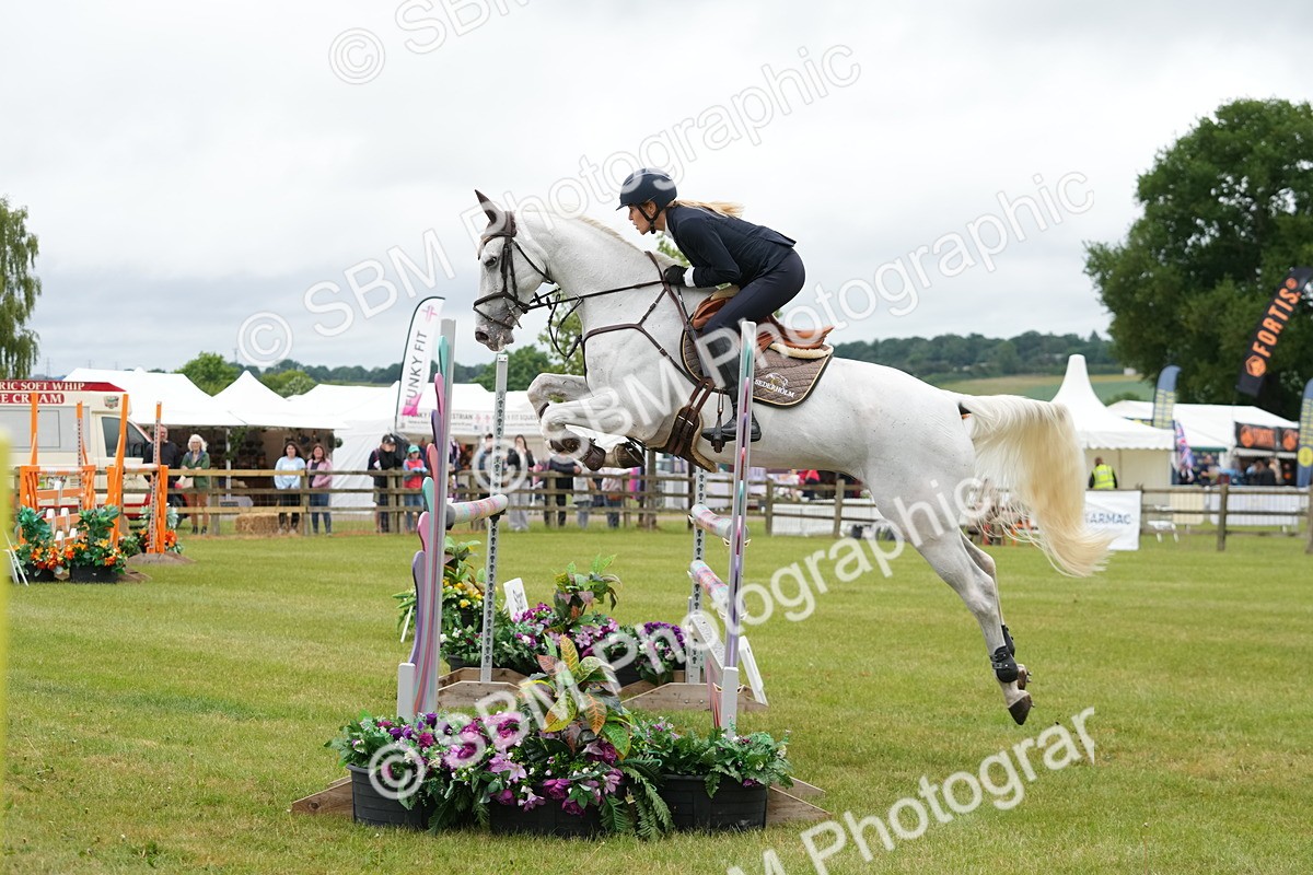 SBM_02014 - Class 200 - Martin Grant Homes Stakes 1.25m Open