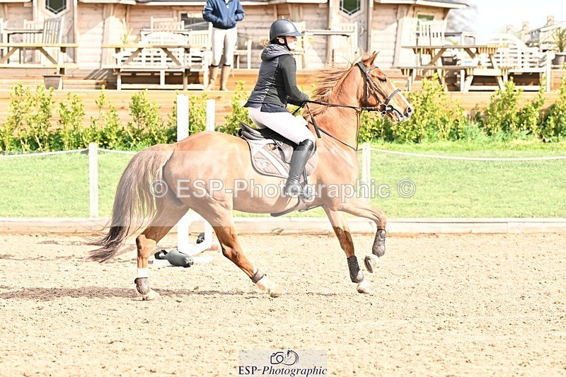 250416-101400-00245 - Cls 1 British Novice and 90cm