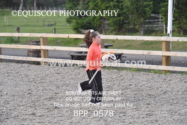BPP_0578 - HOBBY HORSE SHOWJUMPING CLASSES