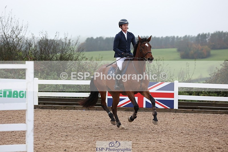 231112A-143217-04860 - Cls 21 Foxhunter & 1.20m Open