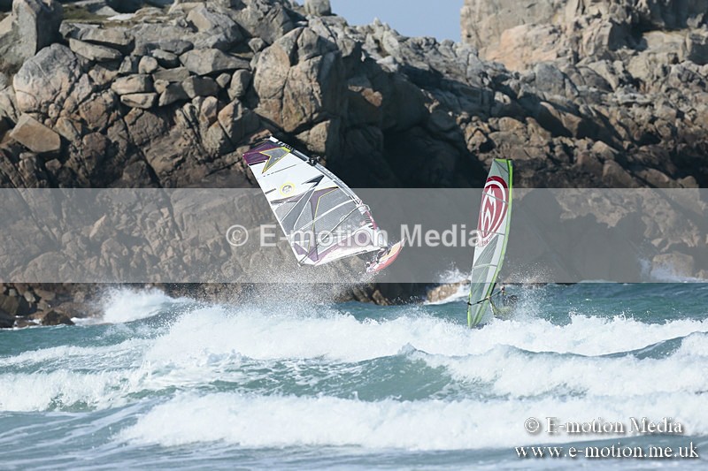 WS 020413-89 - Windsurfing
