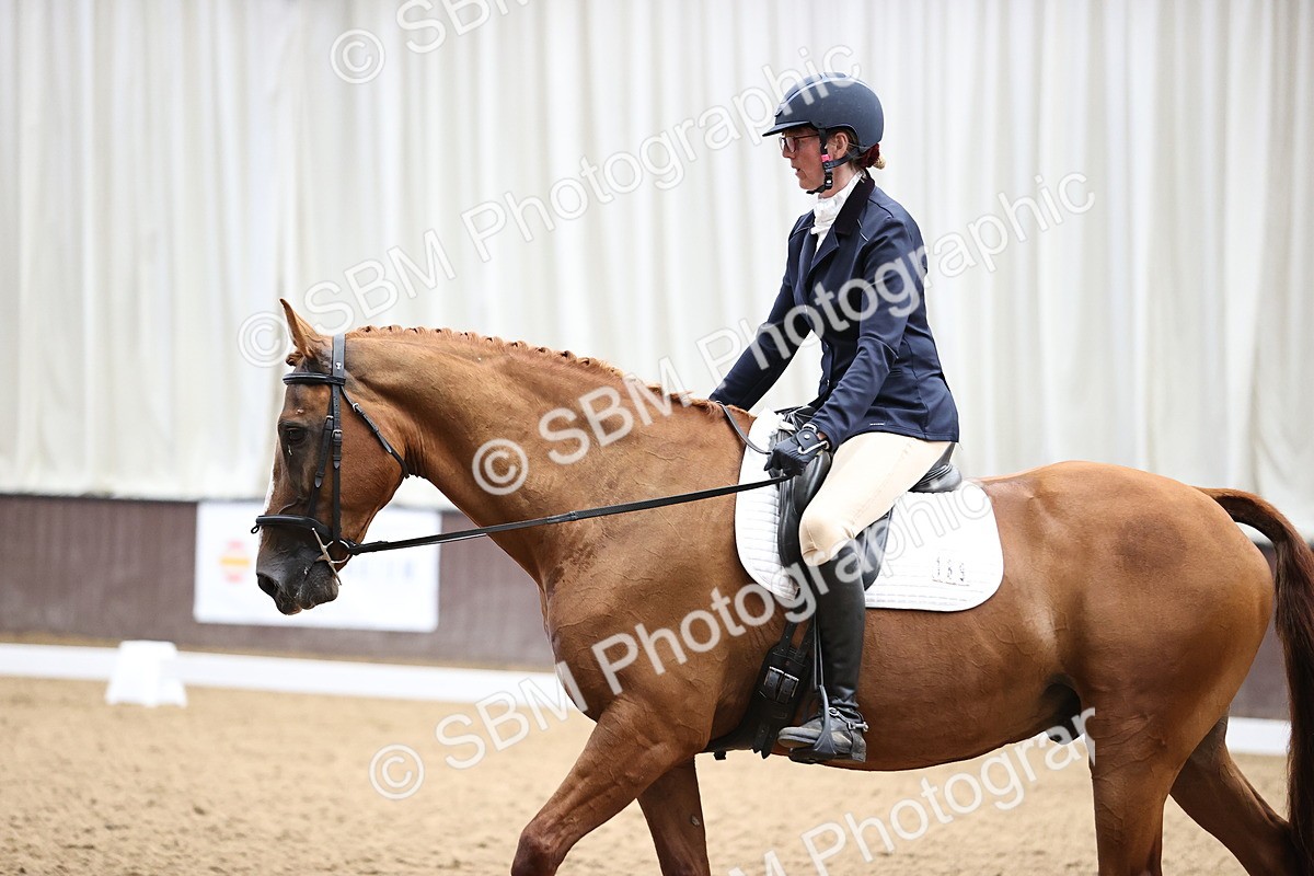 SBM_001970 - Novice 4 - 11.15-13.22