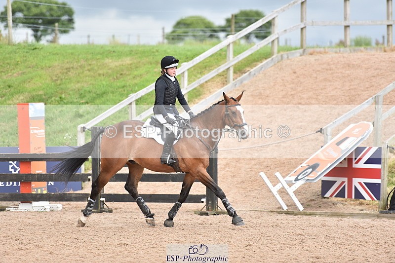 240616A-171930-02295 - Class 07 90cm