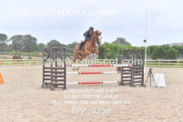 BPP_3259 - CLASS 5 Senior Newcomers/ 1.10m Open