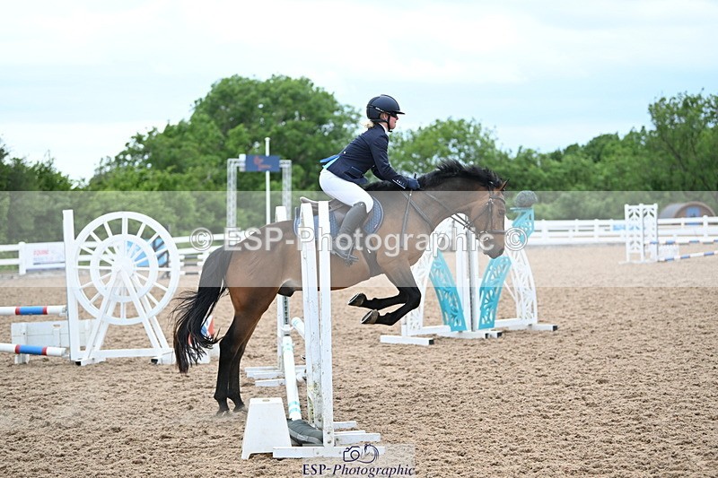 240611A-164621-00276 - 70cm