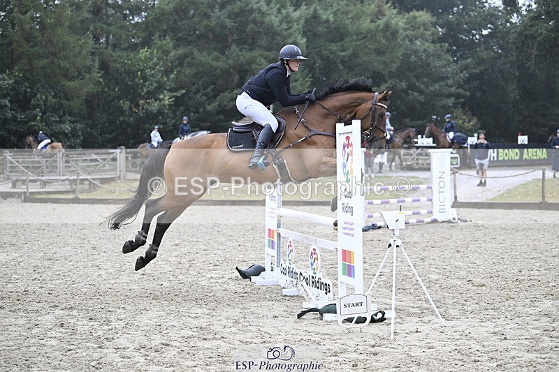 250830A-164002-08019 - Cls 24 Snr Discovery and 1m Open