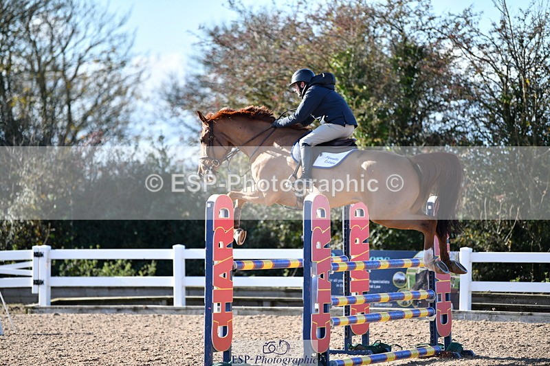 231110A-131413-00491 - Cls 5 Newcomers & 1.10m Open