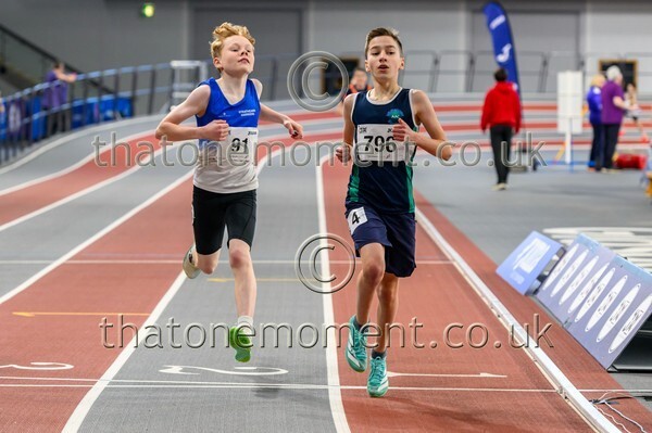 Age26SUN-919819 - Track Male Set One
