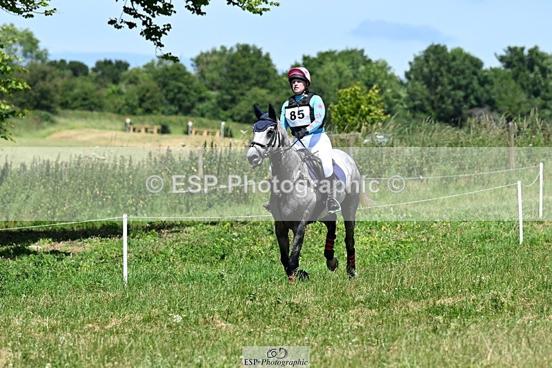 240629X-124232-2667 - 085-Harriet_Hunter-BANNAGH_LUX