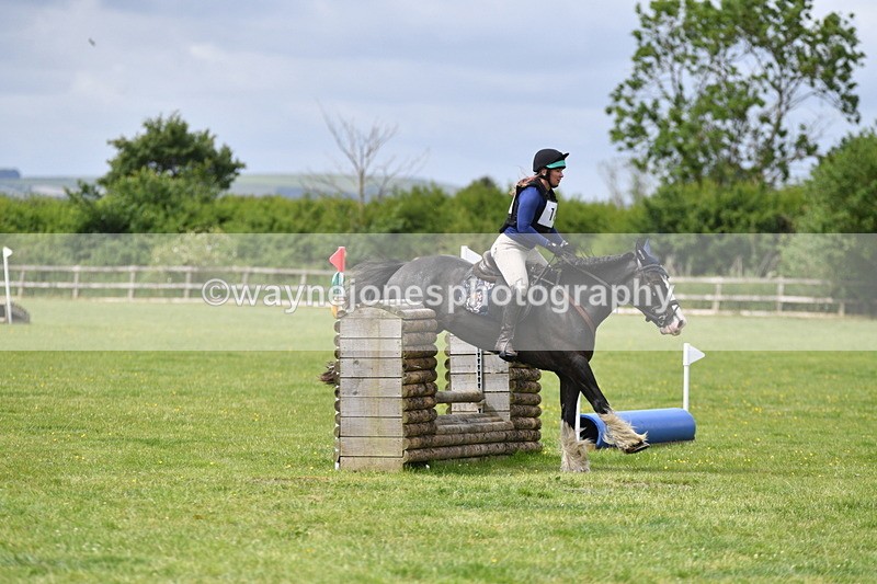 WJ5_2828 - Class 3 60cm Pairs