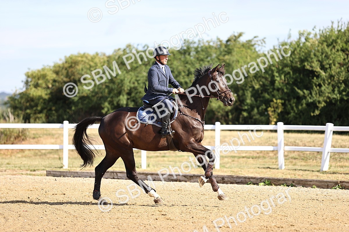 SBM_009182 - Class 7 - Senior Discovery - 1.00m Open