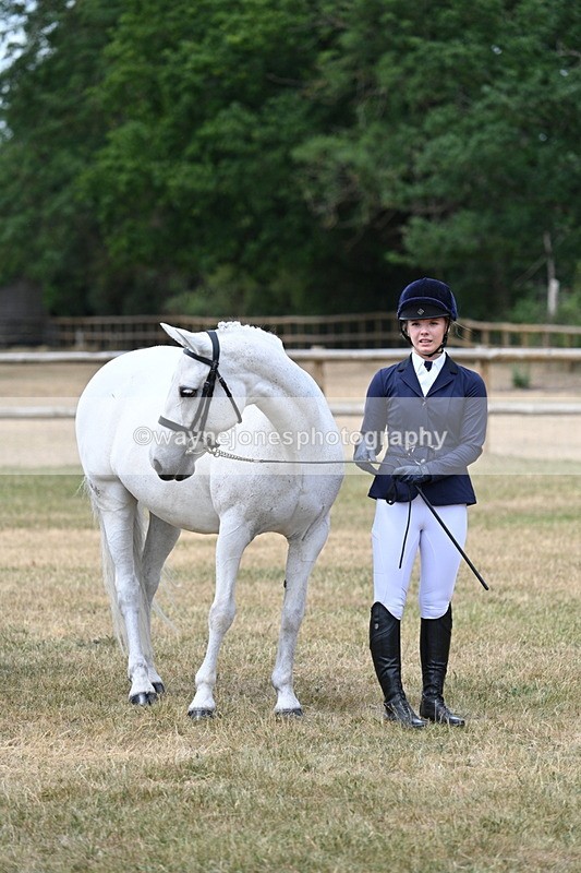 WJ7_1497 - Class 4 Prettiest Mare up to 14.2hh in hand