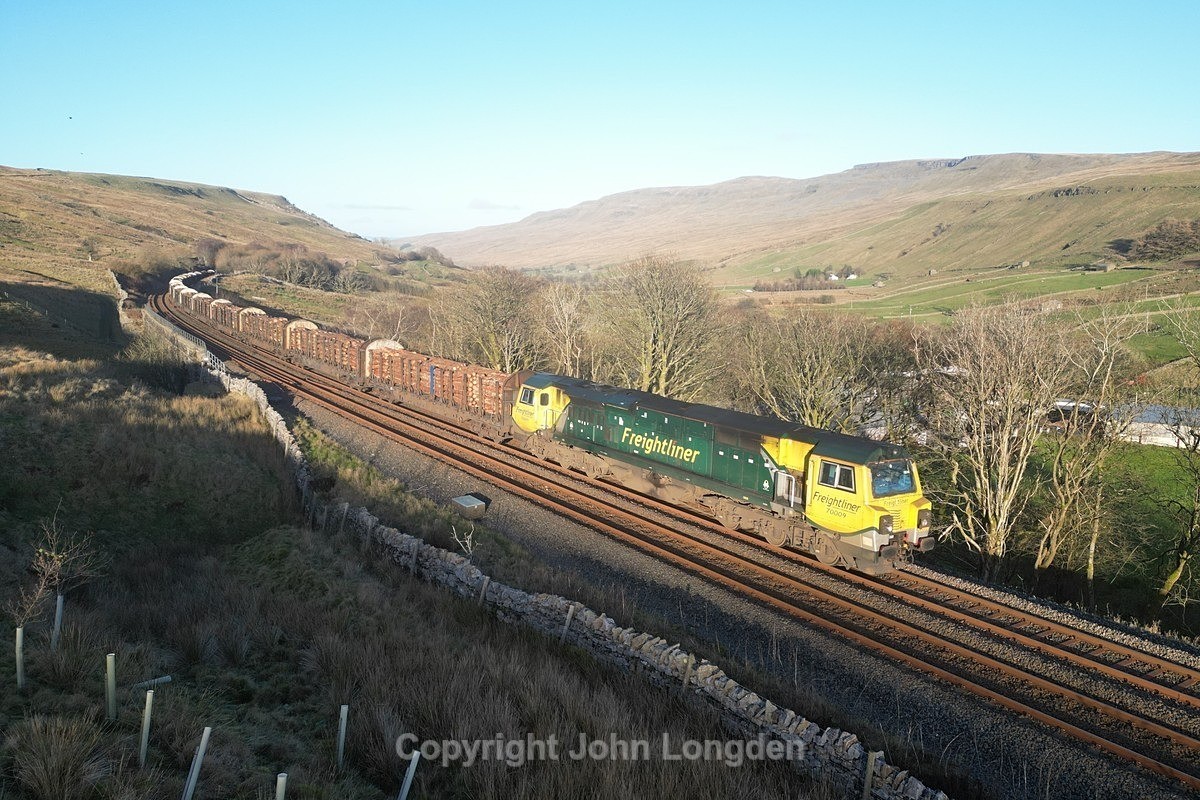JL - 17.11.25 70009 6J37 Carlisle - Chirk, Ais Gill Viaduct - Latest shots