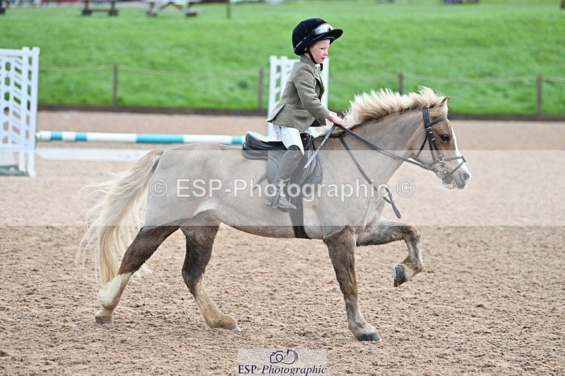 231029A-093601-02441 - 60cm Club and Schools