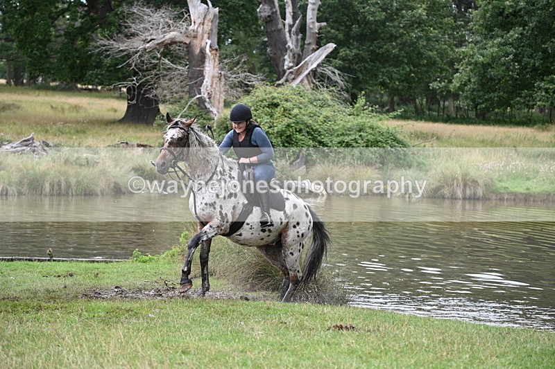 WJ7_3422 - Time at Water 12:15 to 12:50