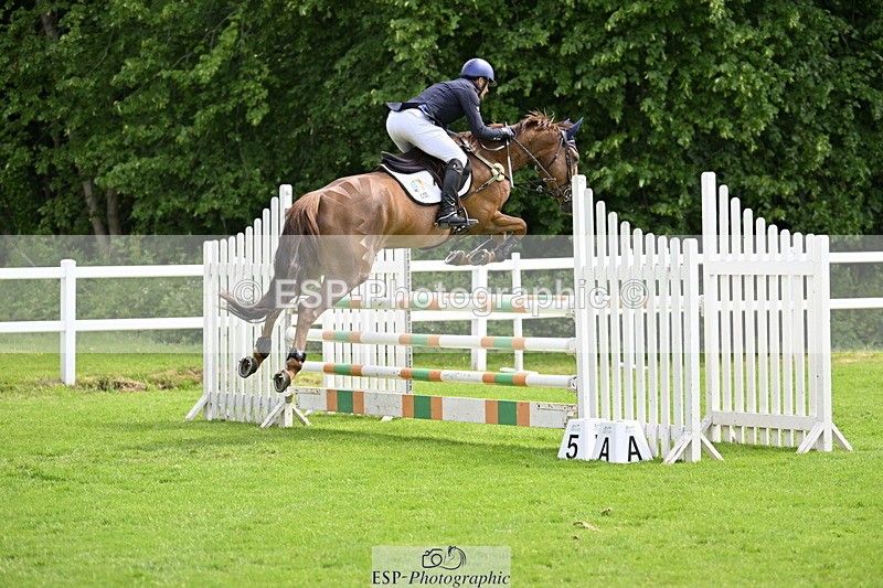 250613A-110524-00703 - Cls 1 Snr Newcomers and 1.10m Open