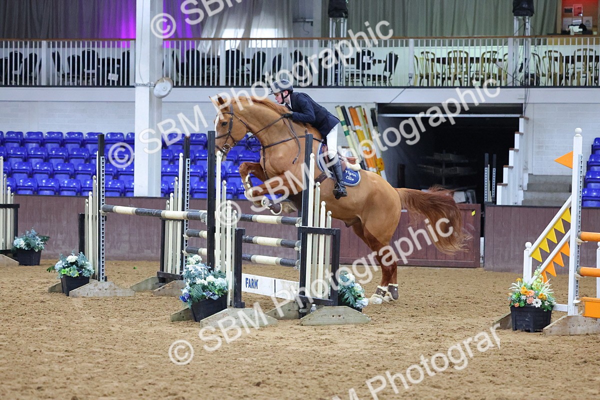 1I0A4710 - Class 9 - Senior Newcomers/ 1.10m Open