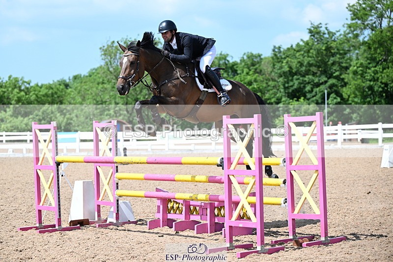 240605A-145033-00802 - Cls 4 Newcomers and 1.10m Open