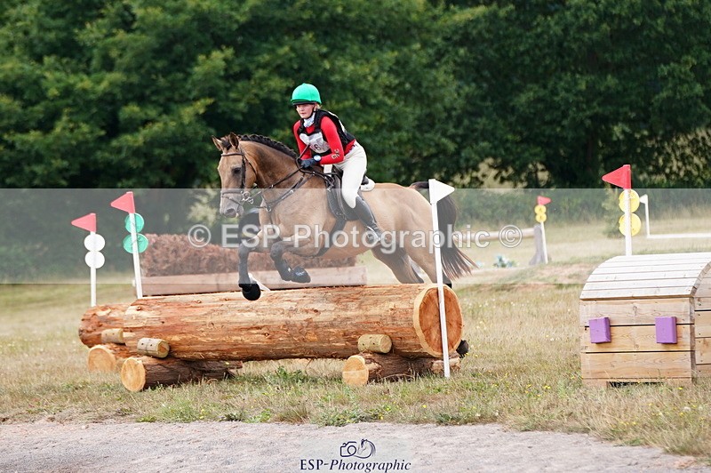 250802A-131208-04701 - A-036-Ottilie.de.Rouet-SILVERSPRINGS.CHATTERBOX