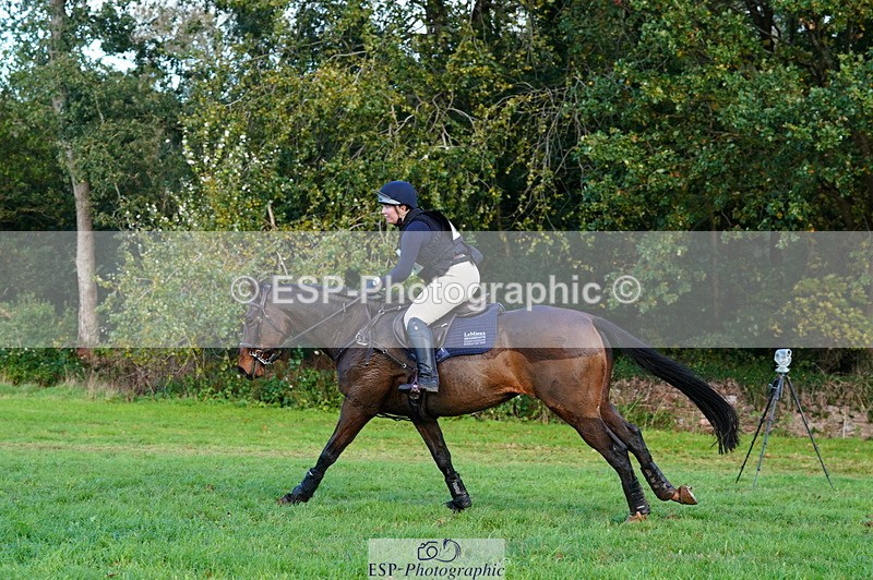 251025A-155448-21692 - G-578-Lucy.Hemmings